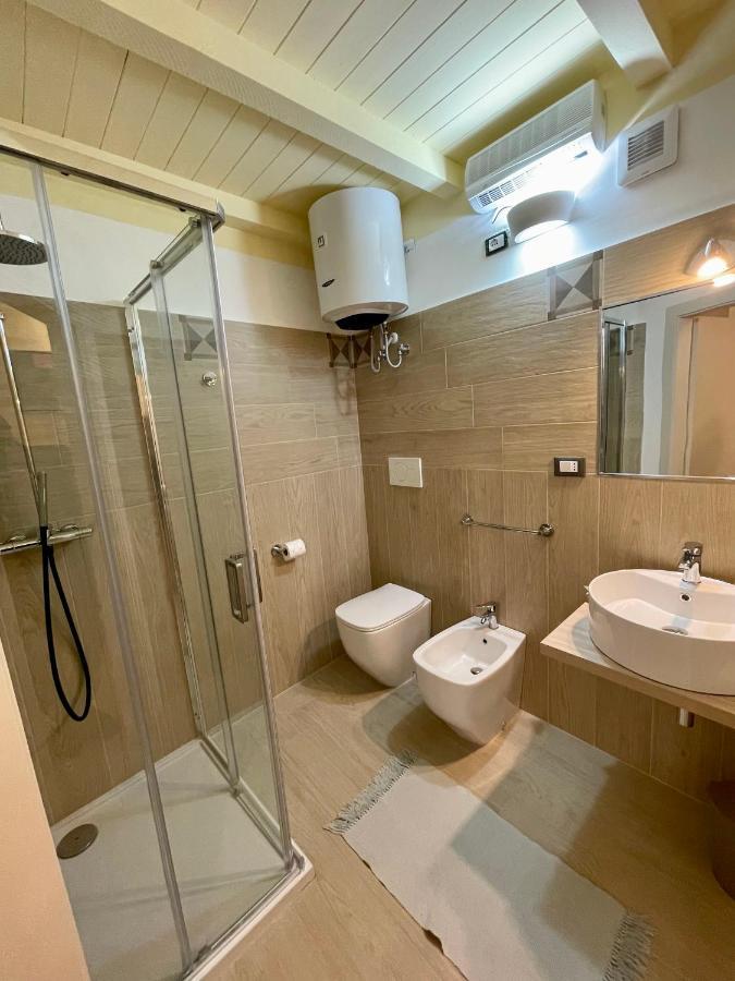 4 Balconi Rooms- Dimora Arditi B&B Lecce Extérieur photo