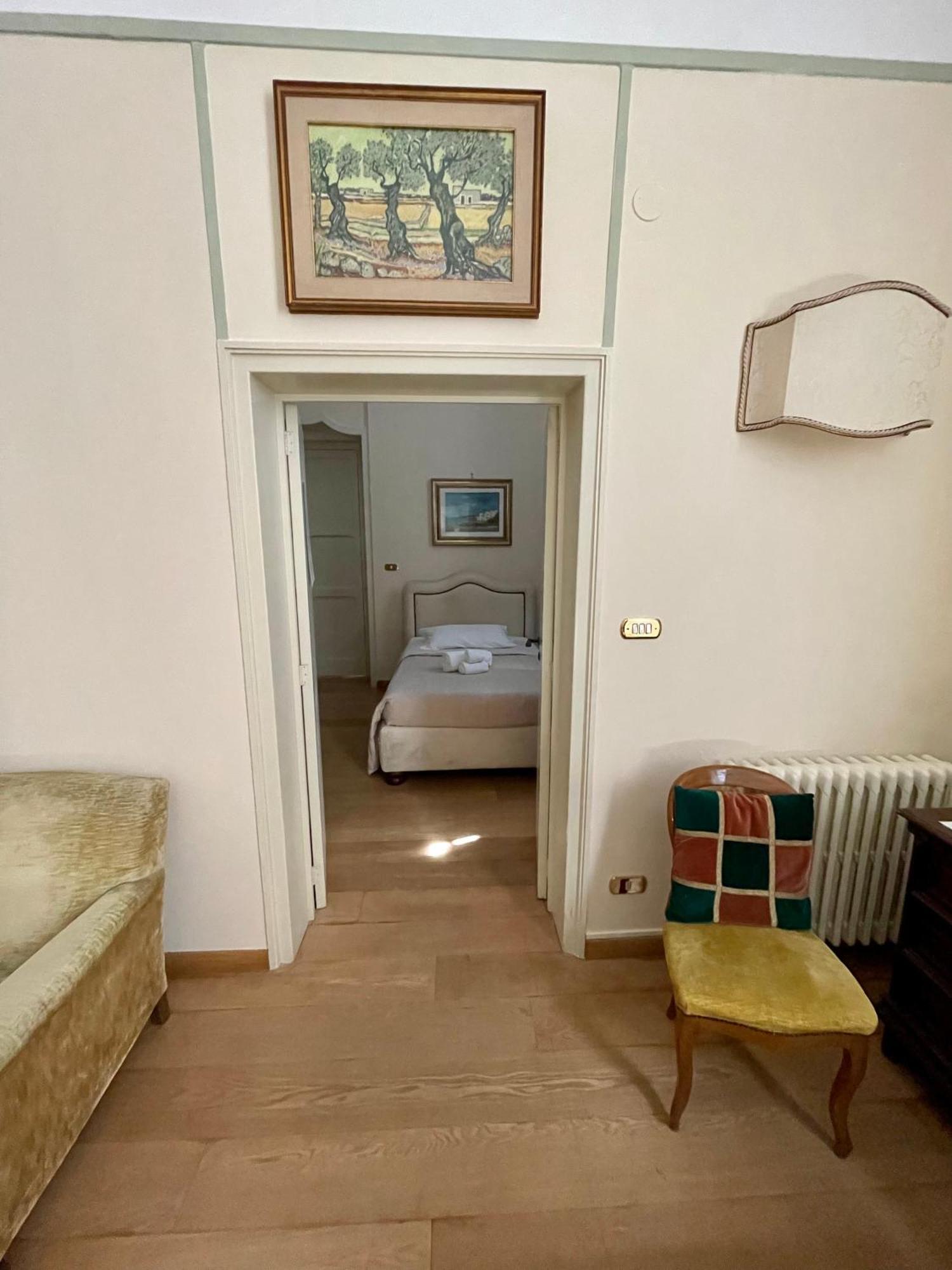 4 Balconi Rooms- Dimora Arditi B&B Lecce Extérieur photo